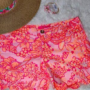 Lilly Pulitzer Buttercup Shorts "Days Bloom"